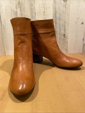CNC Costume National Cognac Leather Ankle Boots